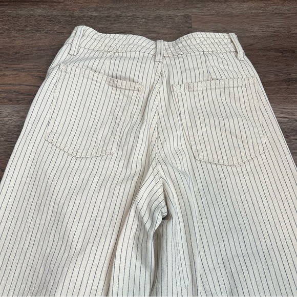Universal Thread High-Rise Sailor Wide Leg Ankle Jeans - Cream Striped 6 - Picture 5 of 10